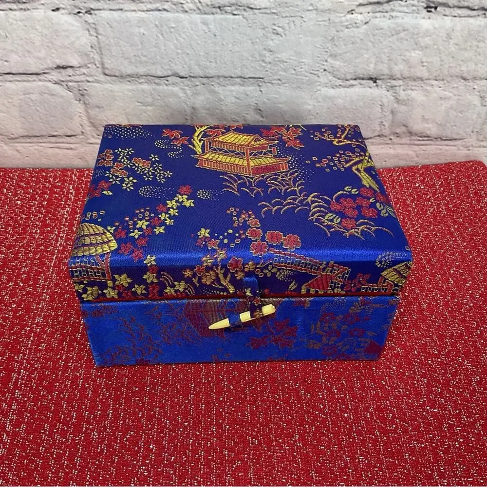 Yi Lin Arts & Treasures Porcelain Hand Painted Eggs Wooden Stands & Silk Box